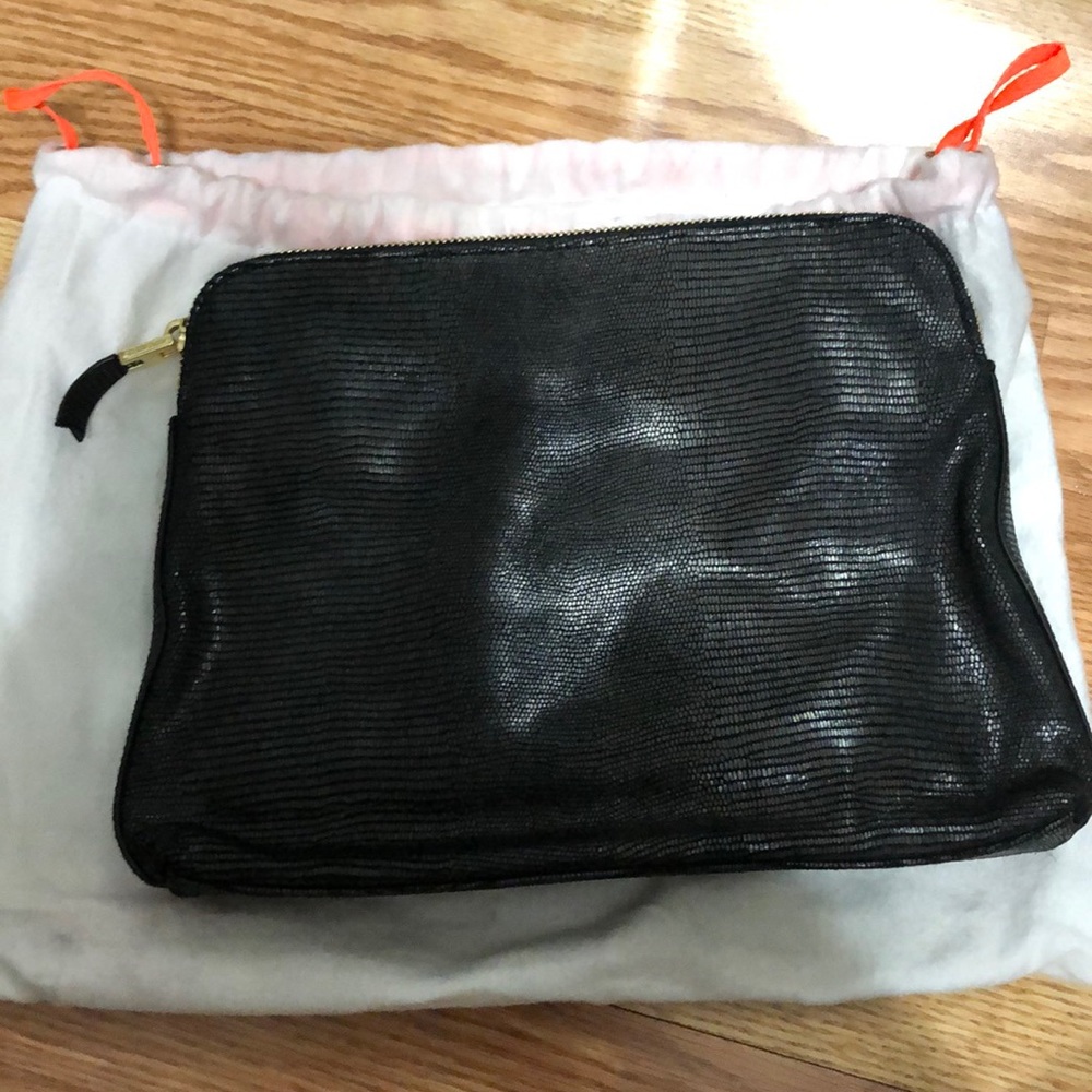 India Hicks Black Lizard Insider